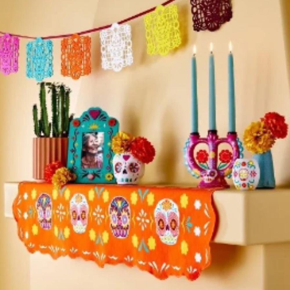Día de Muertos 14"x50" Mantle Cloth - Designed with Luis Pinto